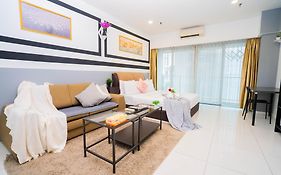 Signature Apartment At Mercu Summer Suites Klcc